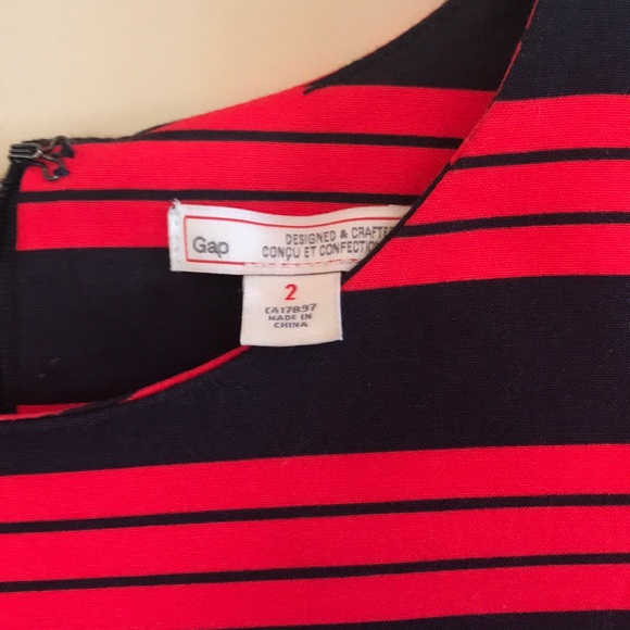 Gap Dress - Picture 2 of 5